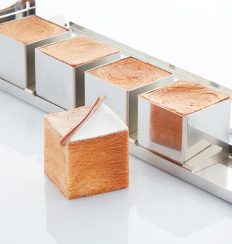 Kit of 5 Stainless Steel Square Moulds - Croissants (60 x 60 mm)