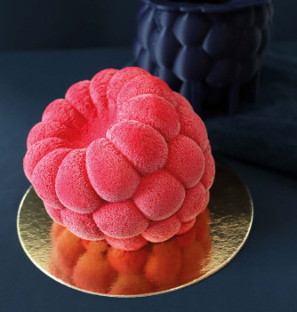Raspberry-Shaped Trompe-l’Œil Mould - 12 cm