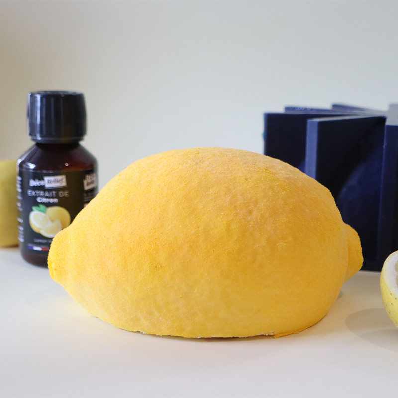 Lemon-Shaped Trompe-l’Œil Mould - 12 cm